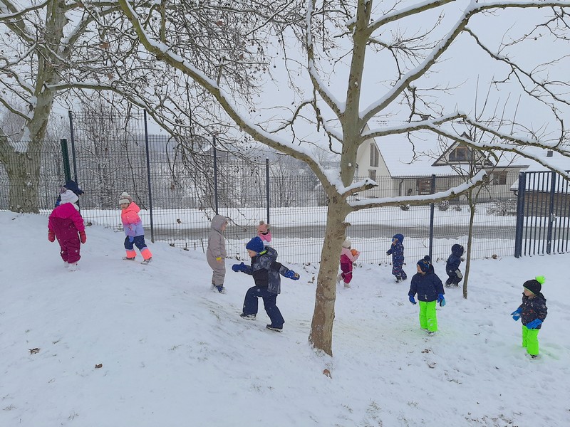 Mraz prihaja z njo...